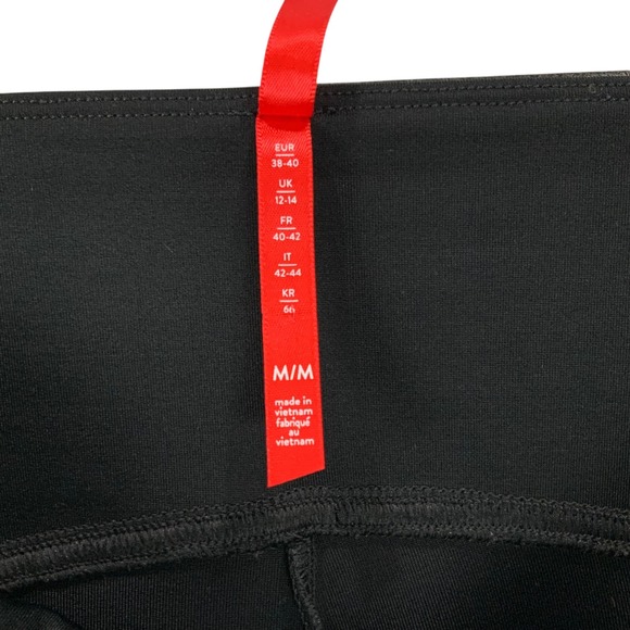 SPANX Faux Leather Leggings Black Size M High Waist Shiny Stretch Pants - Picture 4 of 6